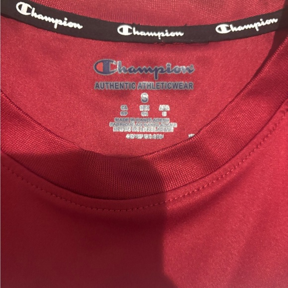 Champion Red Cougars T-Shirt - Picture 2 of 3